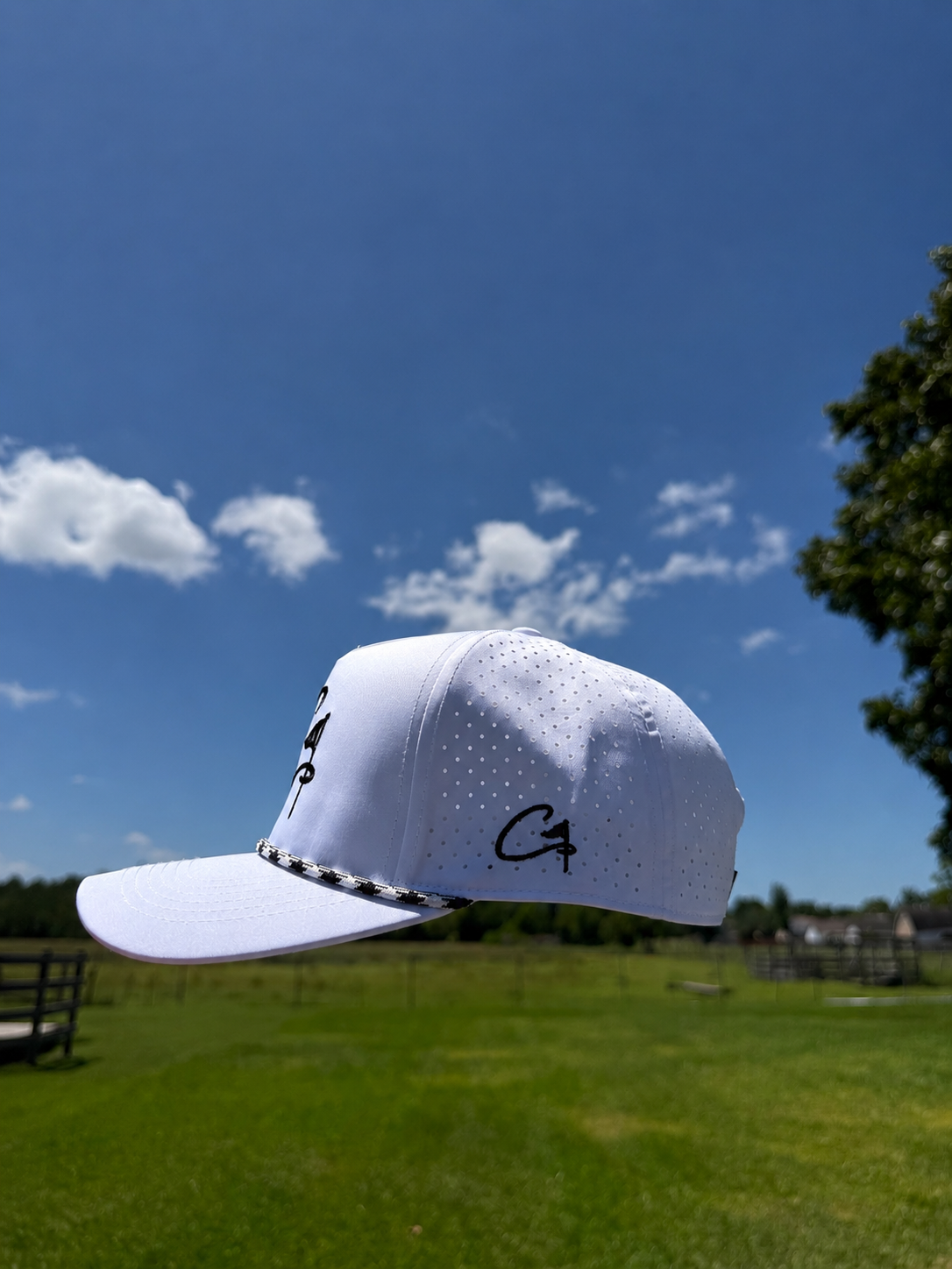 “Summit White” Performance Rope Hat